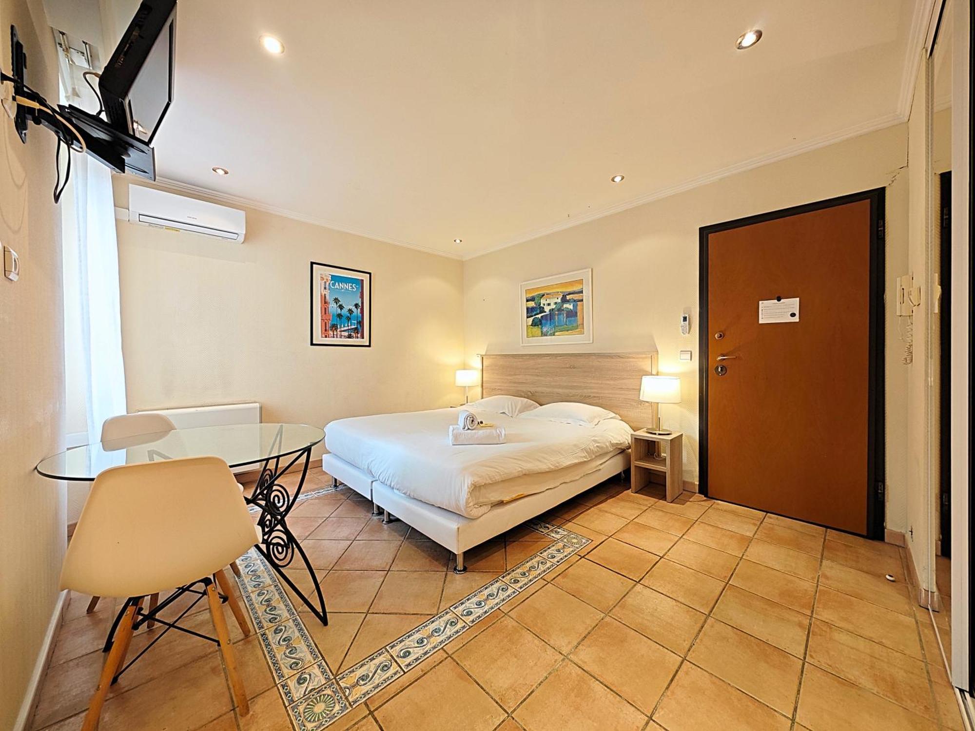 Viva Riviera Residence Commandant André Cannes Extérieur photo