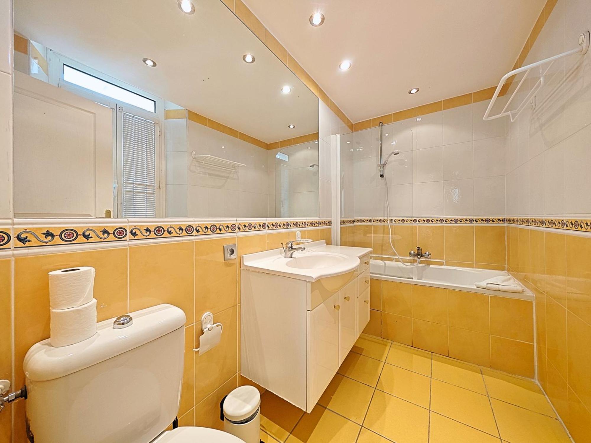 Viva Riviera Residence Commandant André Cannes Extérieur photo