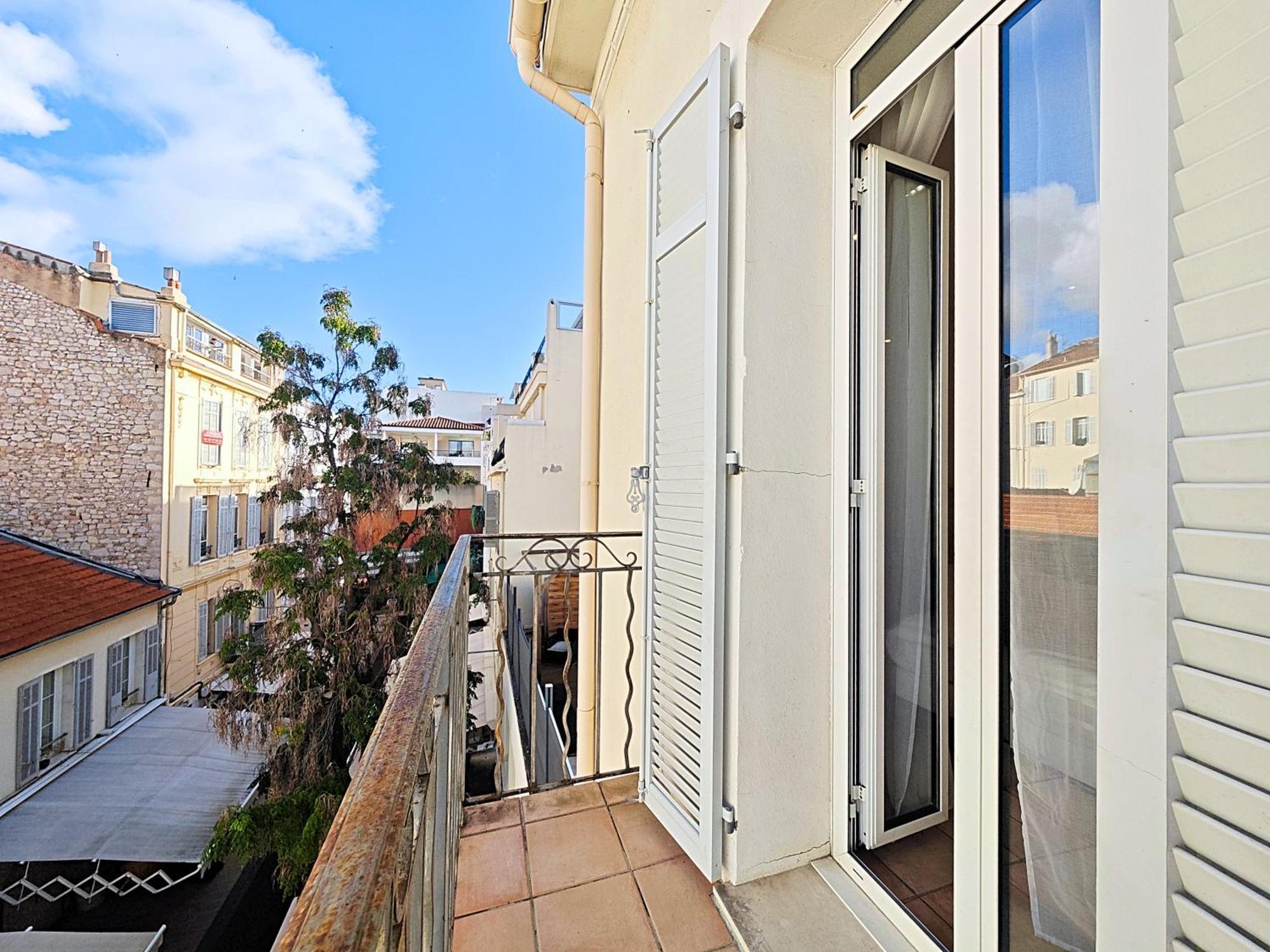 Viva Riviera Residence Commandant André Cannes Extérieur photo