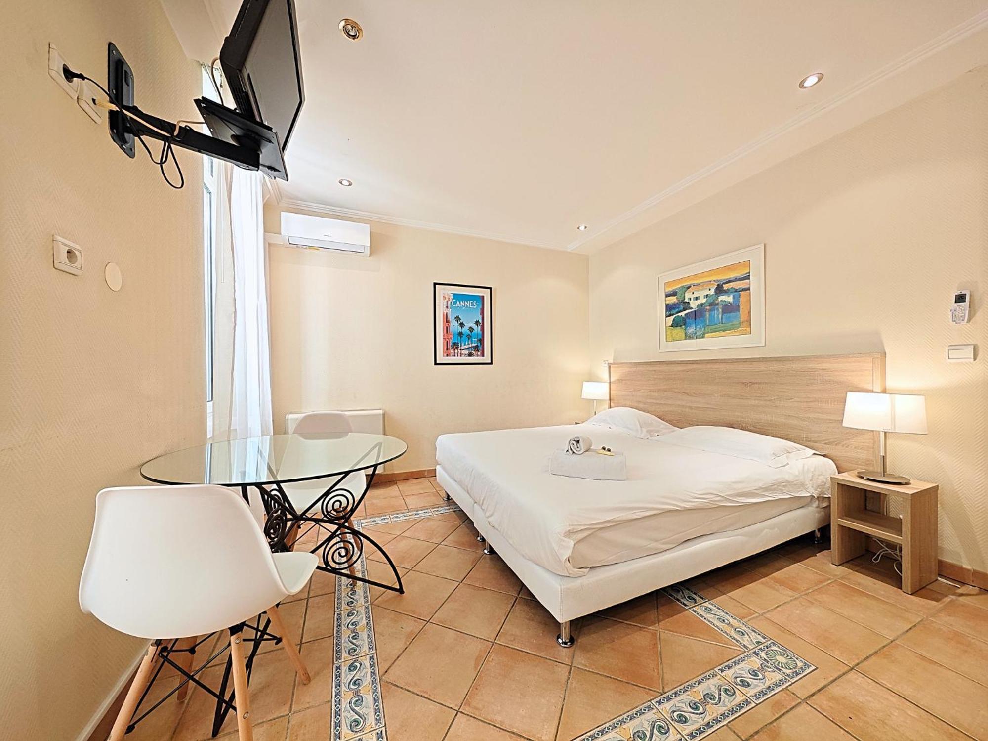 Viva Riviera Residence Commandant André Cannes Extérieur photo