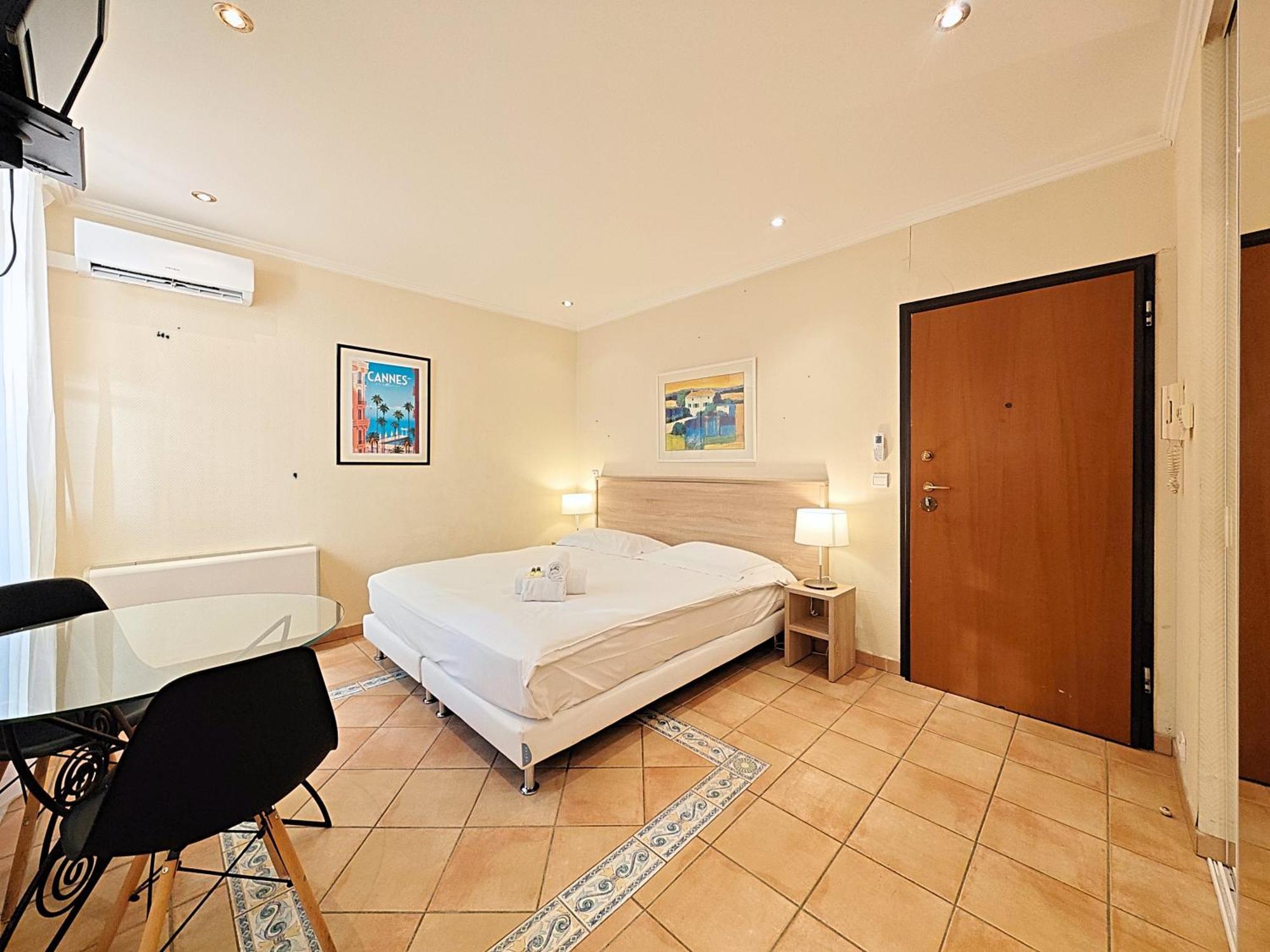 Viva Riviera Residence Commandant André Cannes Extérieur photo