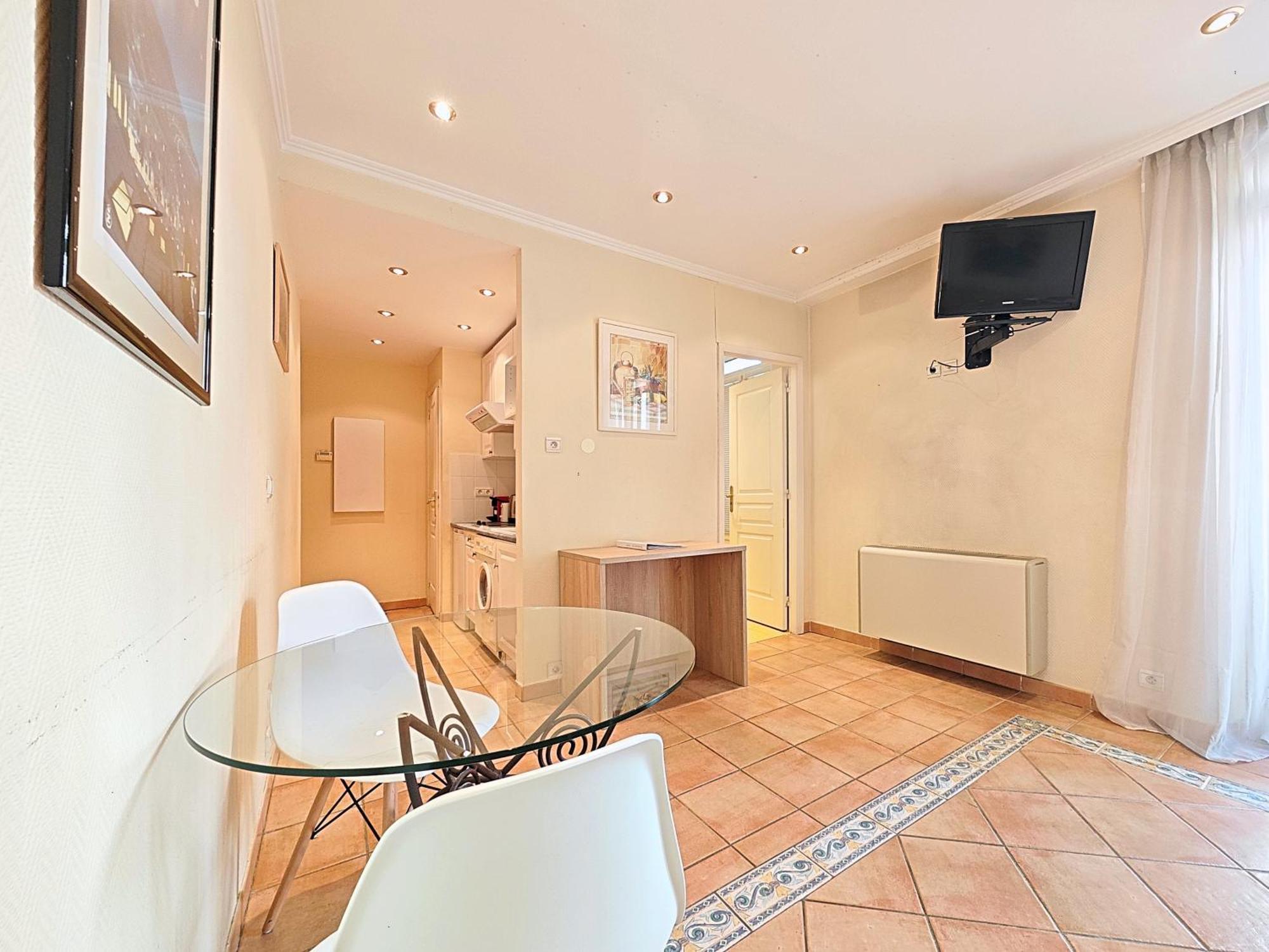 Viva Riviera Residence Commandant André Cannes Extérieur photo