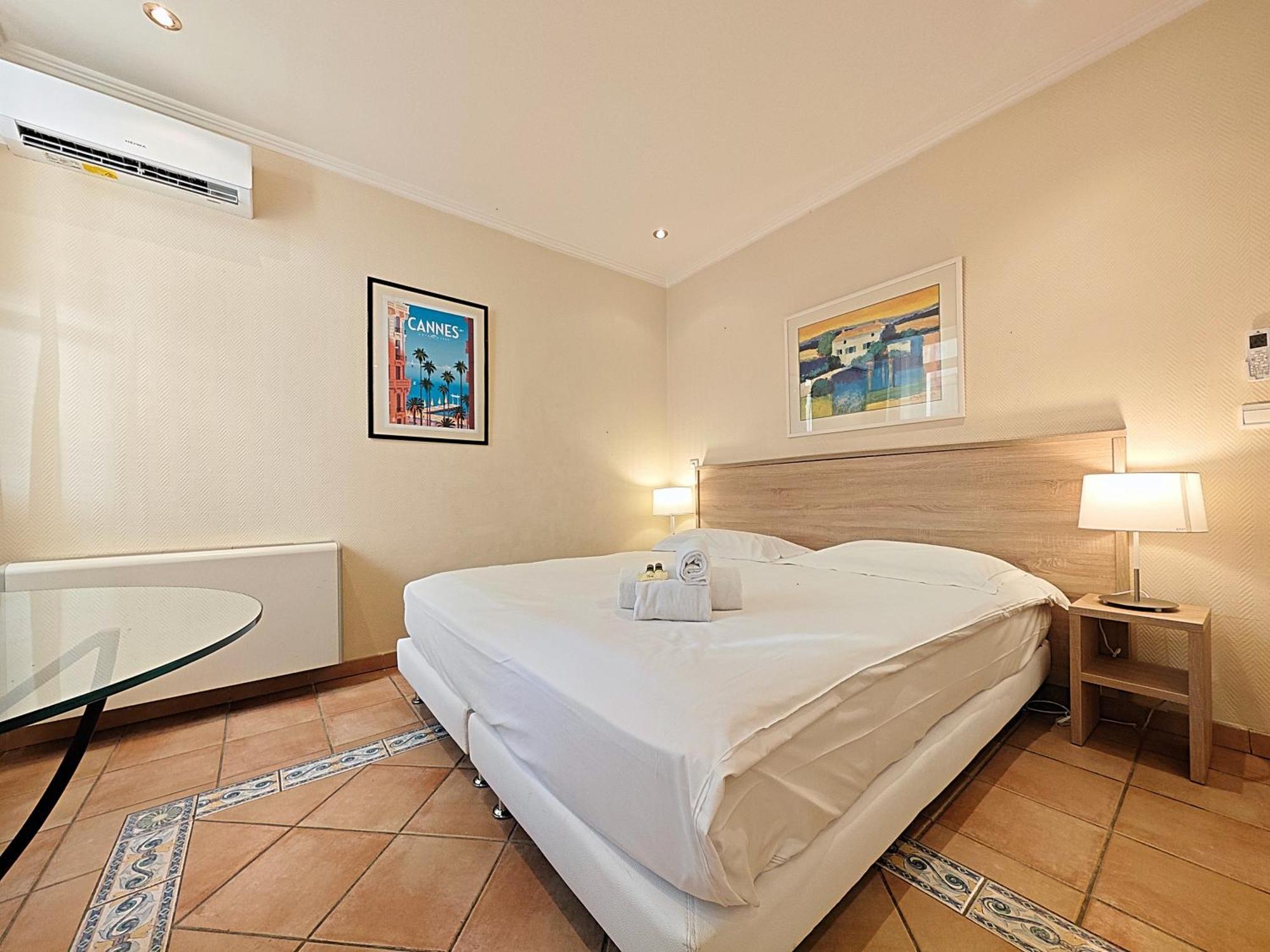Viva Riviera Residence Commandant André Cannes Extérieur photo